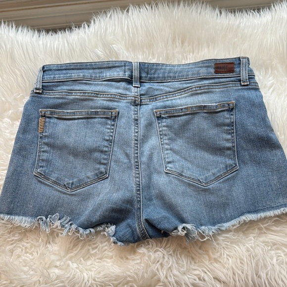 Paige Daryn Cutoff Shorts - Picture 5 of 10